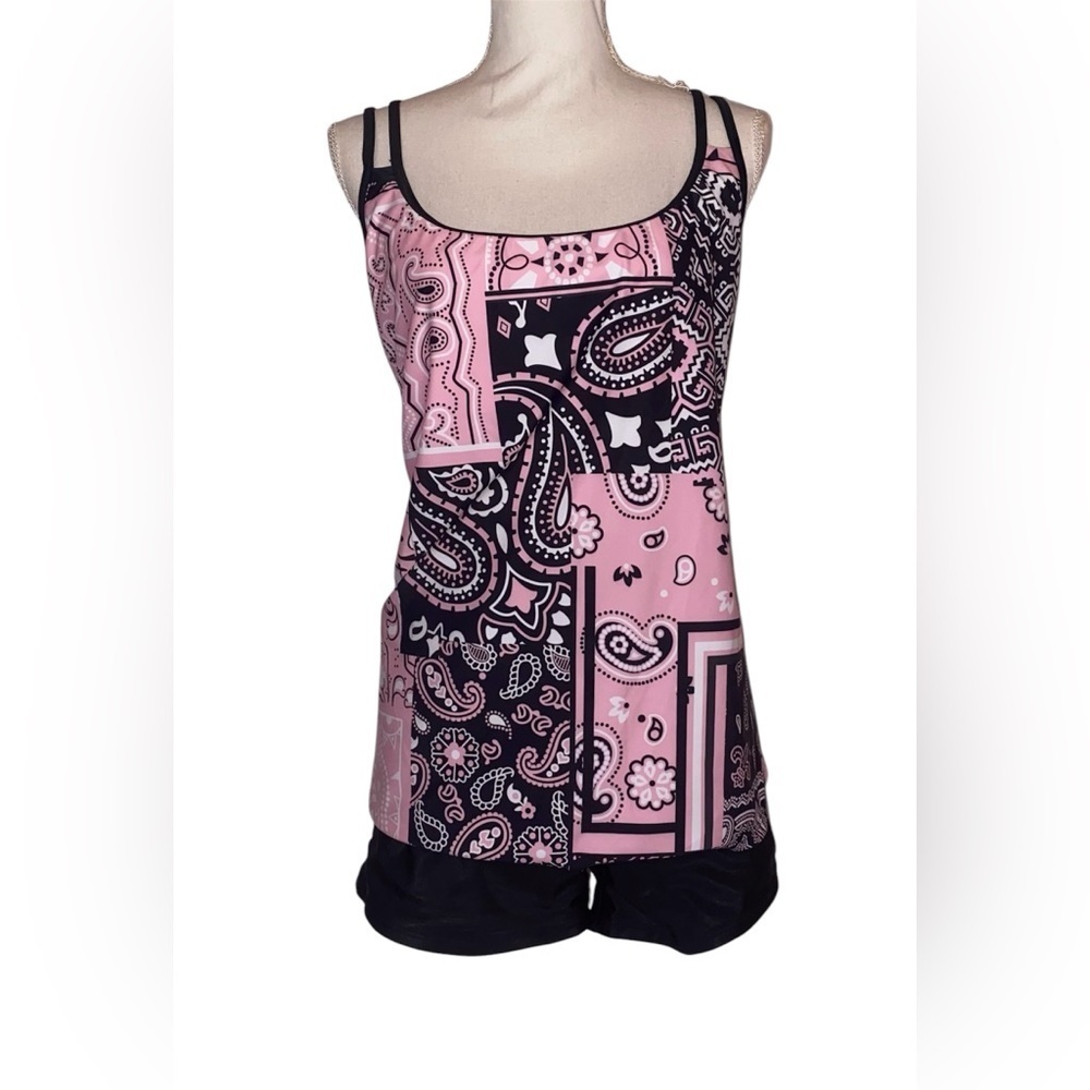 TANKINI TWO PIECE SWIMSUIT  W/Bandana Pattern in Black, Pink & White Size 3X
